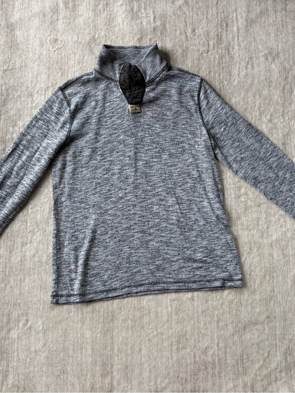 Abercrombie Kids Heather Gray 3-Button Pop Collar Long-Sleeve  Size 15/16